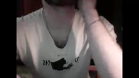 Snapshot of supermanqsky chatting on October 31, 4:54 pm SupermanQSky online show from October 31, 4:54 pm