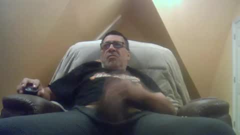Snapshot of supermasturbador37cam chatting on December 2, 11:32 am supermasturbador37cam online show from December 2, 11:32 am