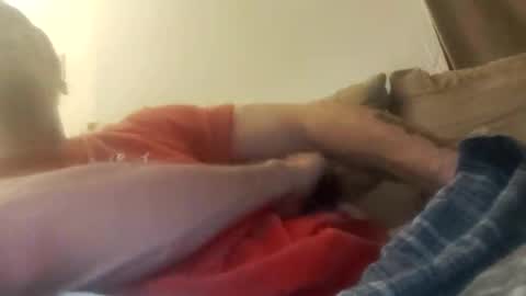 Snapshot of supgrover2022471338 chatting on February 2, 5:35 am supgrover2022471338 online show from February 2, 5:35 am