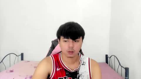 supr4m0 online show from January 14, 9:36 am