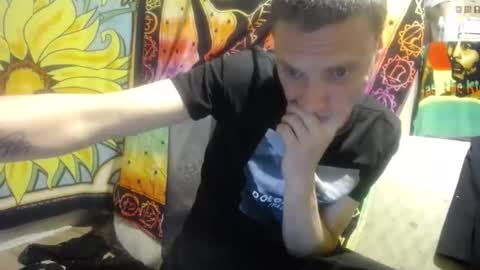 svercicpeter online show from March 27, 6:31 pm