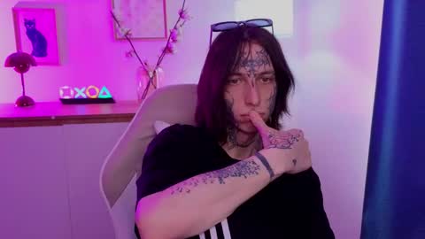 Eric online show from April 11, 1:36 pm