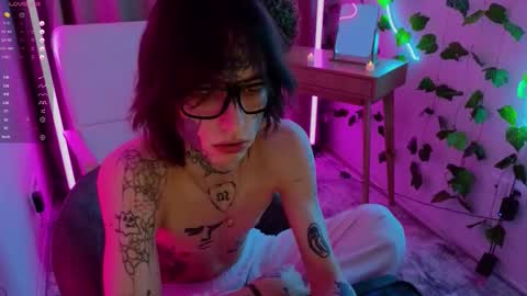 Eric online show from February 11, 9:31 pm