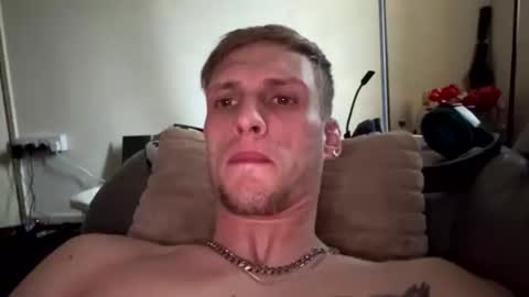 swanseagentleman online show from November 3, 9:46 am