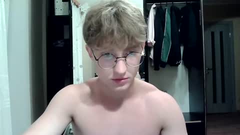 Sweet boy06 online show from July 3, 8:24 pm