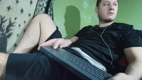 sweet_guy36 online show from September 29, 6:04 pm