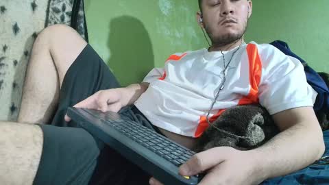 sweet_guy36 online show from September 13, 6:09 pm