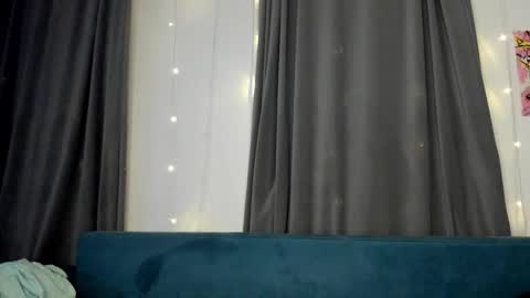 Snapshot of sweet_peach__ chatting on September 18, 11:29 pm kira online show from September 18, 11:29 pm