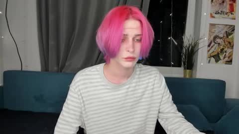 Snapshot of sweet_peach__ chatting on October 3, 11:10 pm kira online show from October 3, 11:10 pm