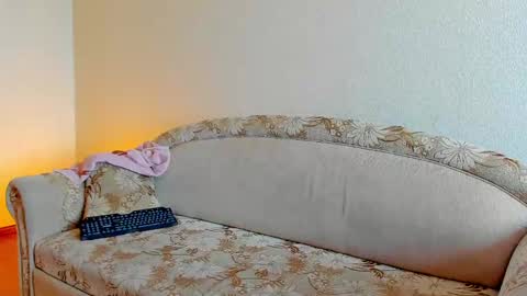 Snapshot of sweet_smith8 chatting on March 10, 7:55 am sweet_smith8 online show from March 10, 7:55 am
