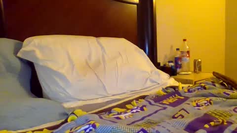 sweetg233 online show from September 18, 7:05 pm