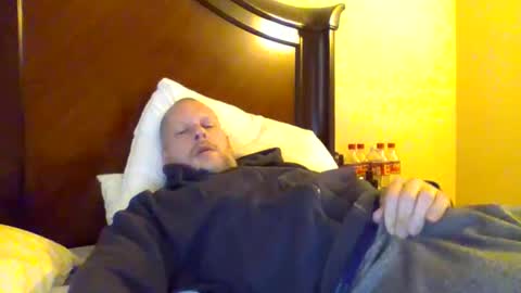 sweetg233 online show from January 24, 4:17 pm