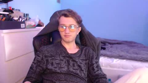 CAT online show from December 3, 9:04 am