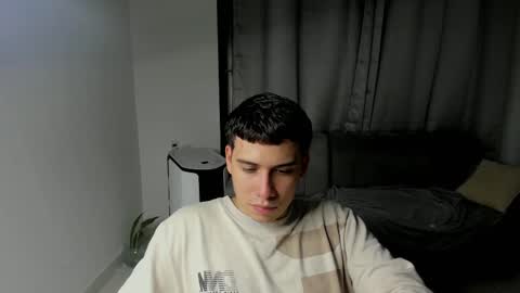 Lian online show from February 22, 2:17 am