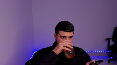 Lian online show from January 13, 2:18 am