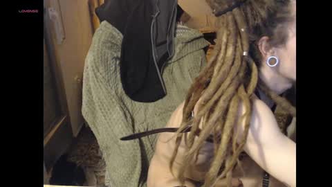 akiles online show from February 13, 11:15 pm