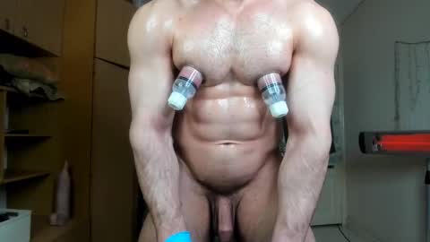 Lorenzo online show from February 17, 7:40 am