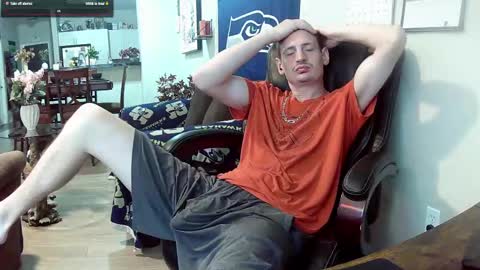 Snapshot of swelteringk chatting on September 13, 10:55 pm Kile online show from September 13, 10:55 pm