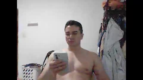 Nadador Latino online show from April 19, 10:56 pm