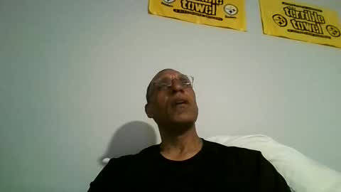 swimmerbod2495 online show from May 31, 1:39 am