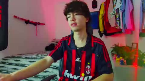 TONER online show from October 17, 2:04 am