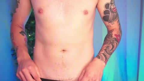 t0ny_wylie online show from November 6, 11:13 am