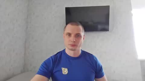 Den online show from May 20, 10:11 am