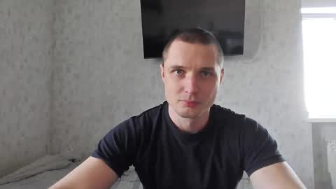 Den online show from April 15, 10:37 am