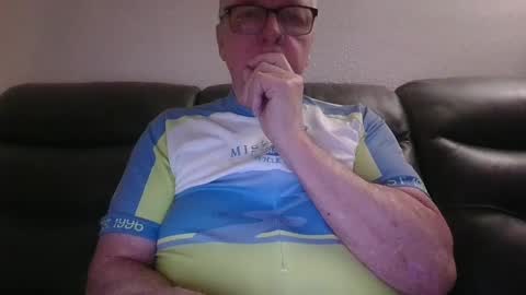 Snapshot of tacrunner66_ chatting on February 7, 2:58 pm tacrunner66_ online show from February 7, 2:58 pm