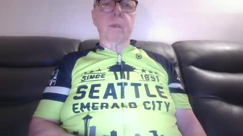 Snapshot of tacrunner66_ chatting on January 15, 3:07 pm tacrunner66_ online show from January 15, 3:07 pm