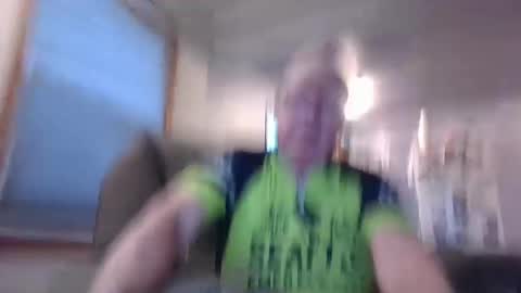 Snapshot of tacrunner66_ chatting on January 24, 12:42 am tacrunner66_ online show from January 24, 12:42 am