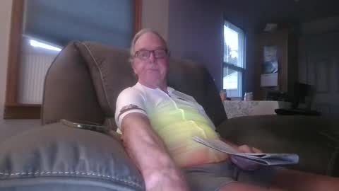 Snapshot of tacrunner66_ chatting on September 23, 2:11 am tacrunner66_ online show from September 23, 2:11 am