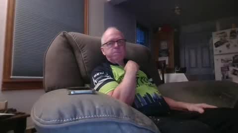 Snapshot of tacrunner66_ chatting on February 1, 1:23 am tacrunner66_ online show from February 1, 1:23 am