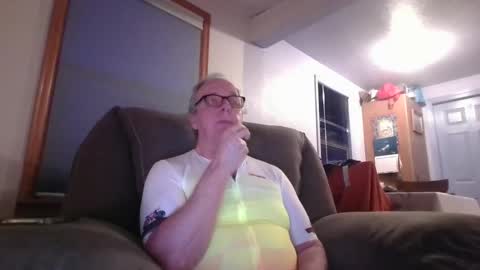 Snapshot of tacrunner66_ chatting on December 21, 2:52 am tacrunner66_ online show from December 21, 2:52 am