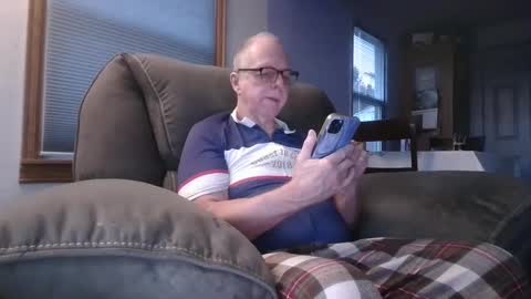 Snapshot of tacrunner66_ chatting on February 7, 1:15 am tacrunner66_ online show from February 7, 1:15 am