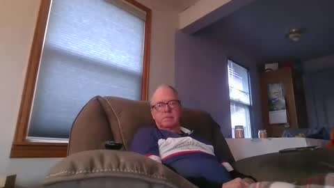 Snapshot of tacrunner66_ chatting on February 18, 12:59 am tacrunner66_ online show from February 18, 12:59 am
