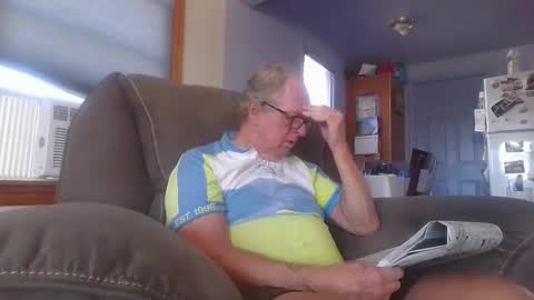 Snapshot of tacrunner66_ chatting on September 20, 9:59 pm tacrunner66_ online show from September 20, 9:59 pm