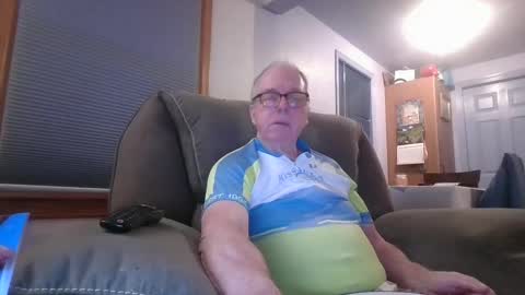 Snapshot of tacrunner66_ chatting on February 23, 3:18 am tacrunner66_ online show from February 23, 3:18 am