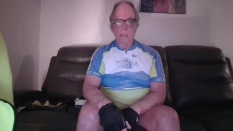 Snapshot of tacrunner66_ chatting on January 3, 2:40 pm tacrunner66_ online show from January 3, 2:40 pm