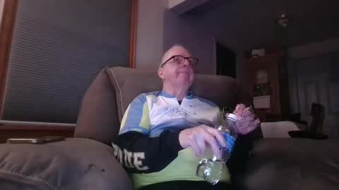 Snapshot of tacrunner66_ chatting on February 16, 3:05 am tacrunner66_ online show from February 16, 3:05 am
