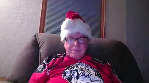 Snapshot of tacrunner66_ chatting on December 19, 5:51 am tacrunner66_ online show from December 19, 5:51 am