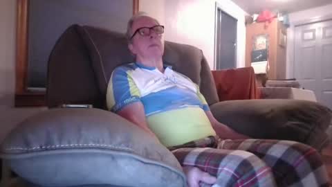 Snapshot of tacrunner66_ chatting on December 29, 2:27 am tacrunner66_ online show from December 29, 2:27 am