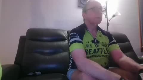 Snapshot of tacrunner66_ chatting on March 11, 1:56 pm tacrunner66_ online show from March 11, 1:56 pm