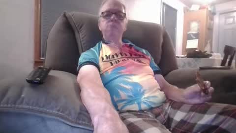 tacrunner66_ online show from December 23, 3:48 am