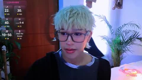 taichi online show from October 20, 11:36 am