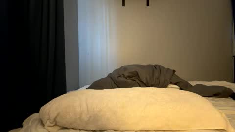 first stream was very fun grateful for every follow and super active chat online show from April 6, 12:39 pm