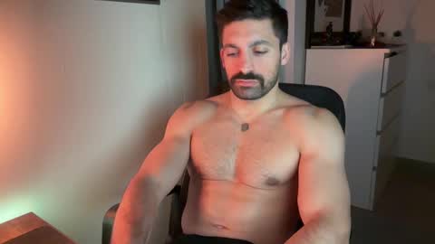 tarquit8 online show from February 19, 10:28 pm