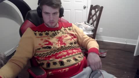 Snapshot of tarus333 chatting on December 31, 6:27 am tarus333 online show from December 31, 6:27 am