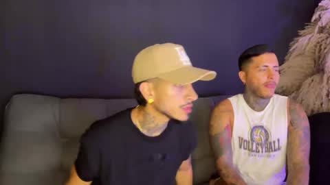 Snapshot of tattoguys_cums chatting on February 18, 8:05 am Jonathan Juan online show from February 18, 8:05 am
