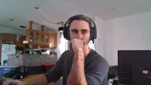 tay_twink online show from August 7, 12:56 pm